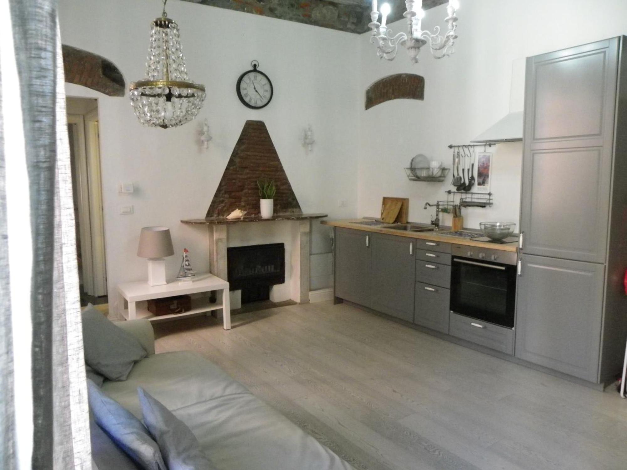 Chez Sophie Apartment Специя Екстериор снимка